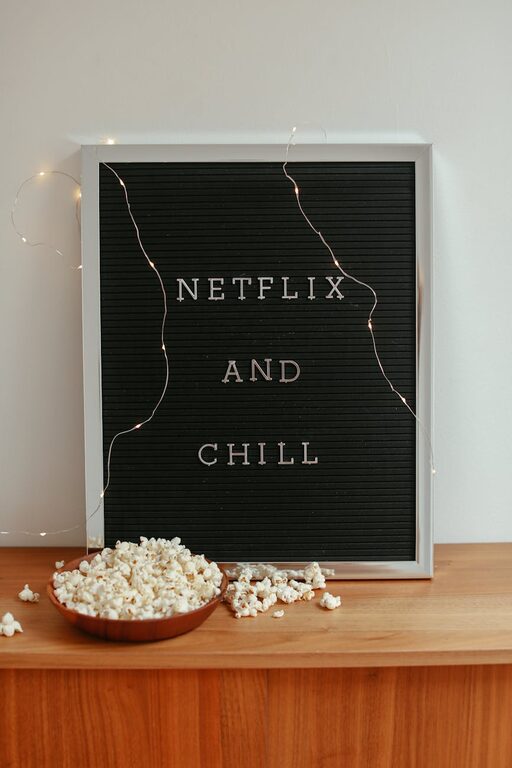 Tips for Hosting a Cozy Movie Night at Home Everyone Will Love
